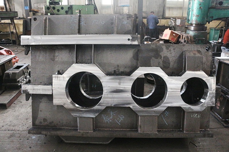 減速機箱體加工