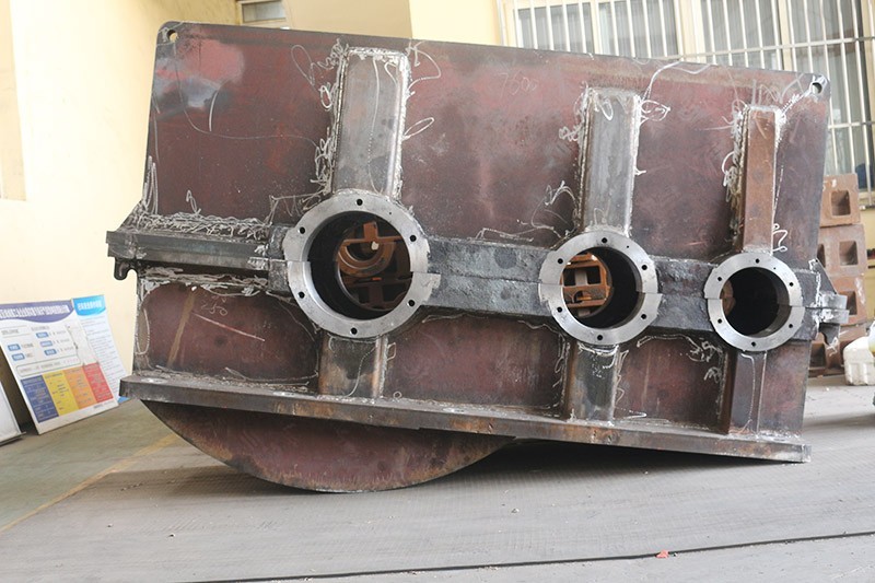 焊接減速機箱體